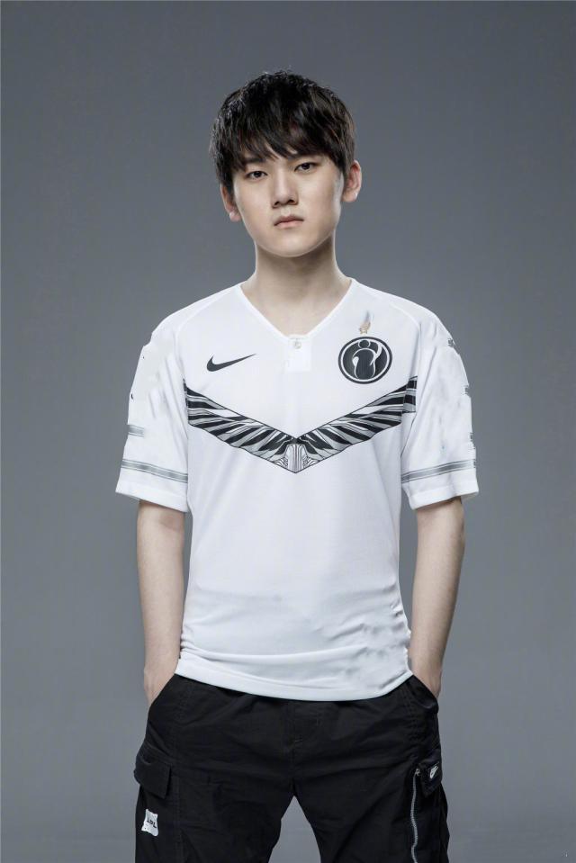 【赛后战报】完美收官，TES稳健运营2：0轻松战胜RA